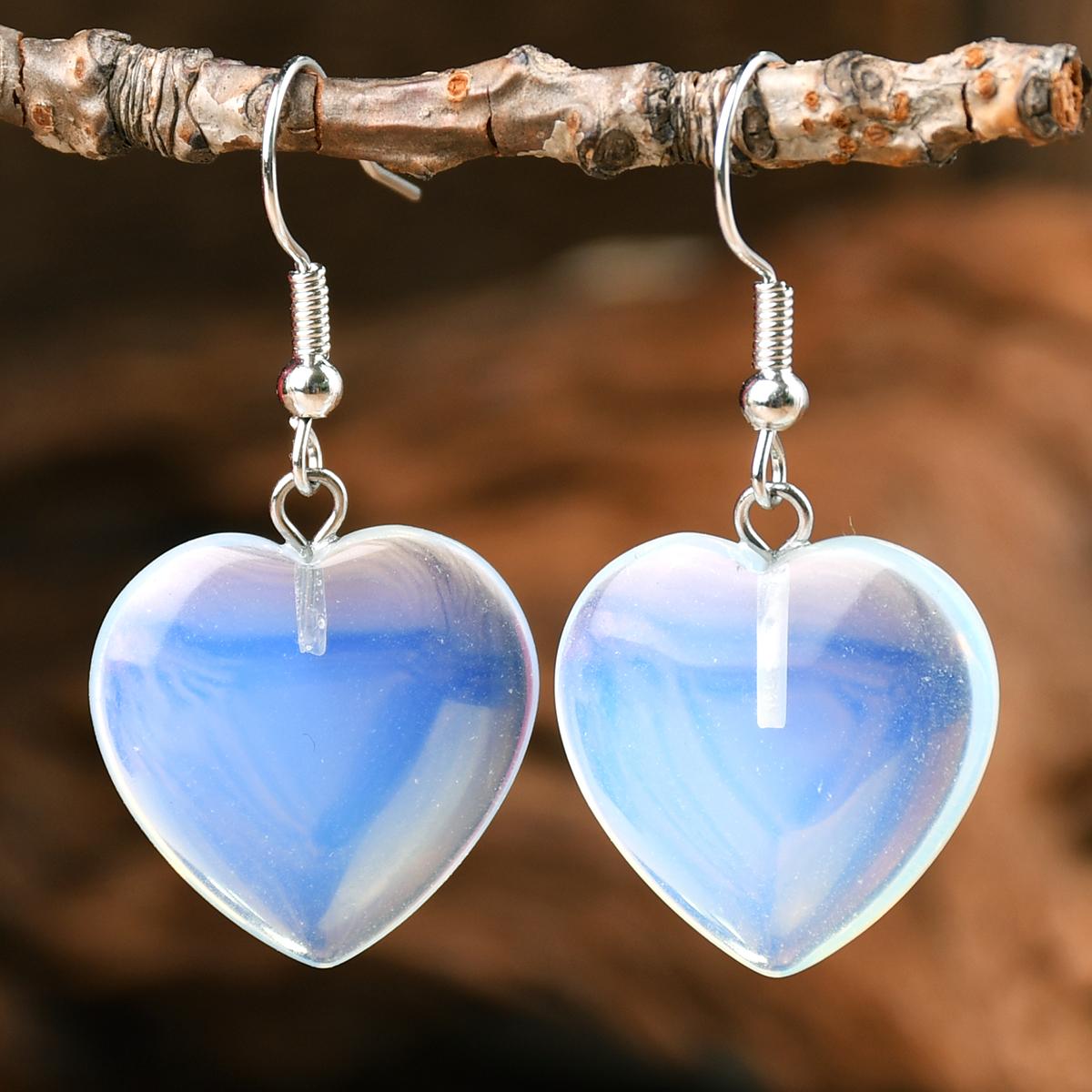 Богемные серьги-подвески с натуральными камнями: бирюзой, аметистом, тигровым глазом в форме сердца. Популярные, изящные, ручной работы, с цирконом.
Богемные серьги-подвески с натуральными камнями: бирюзой, аметистом, тигровым глазом в форме сердца. Популярные, изящные, ручной работы, с цирконом.