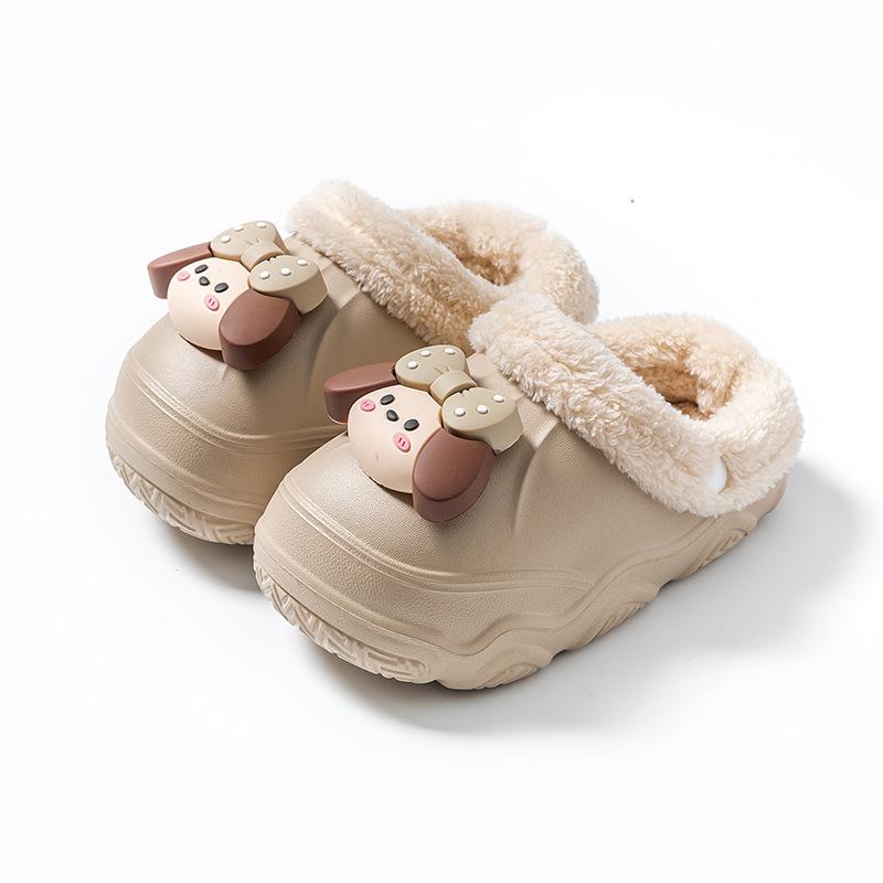Winter children s cotton slippers for boys and girls, warm and lined with fleece EVA Waterproof detachable parent-child cotton shoes for older 160MM хаки
Winter children s cotton slippers for boys and girls, warm and lined with fleece EVA Waterproof detachable parent-child cotton shoes for older 160MM хаки