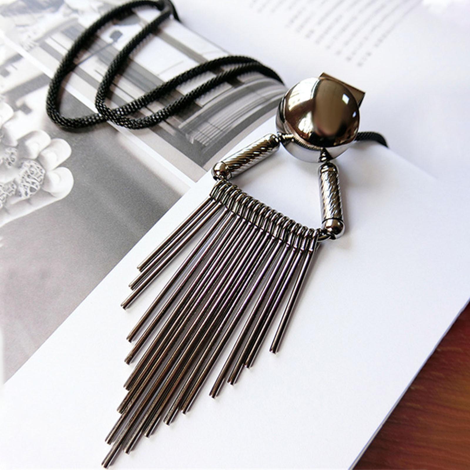 Корейское ожерелье-цепочка с кисточками для свитера - элегантный аксессуар на осень/зиму
Корейское ожерелье-цепочка с кисточками для свитера - элегантный аксессуар на осень/зиму