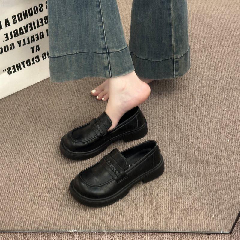 Autumn And Winter Platform Outer Wear Loafu New Lazy Single Shoes British Style Small Leather Shoes Women 2025 One Pedal 40 чорний
Autumn And Winter Platform Outer Wear Loafu New Lazy Single Shoes British Style Small Leather Shoes Women 2025 One Pedal 40 чорний