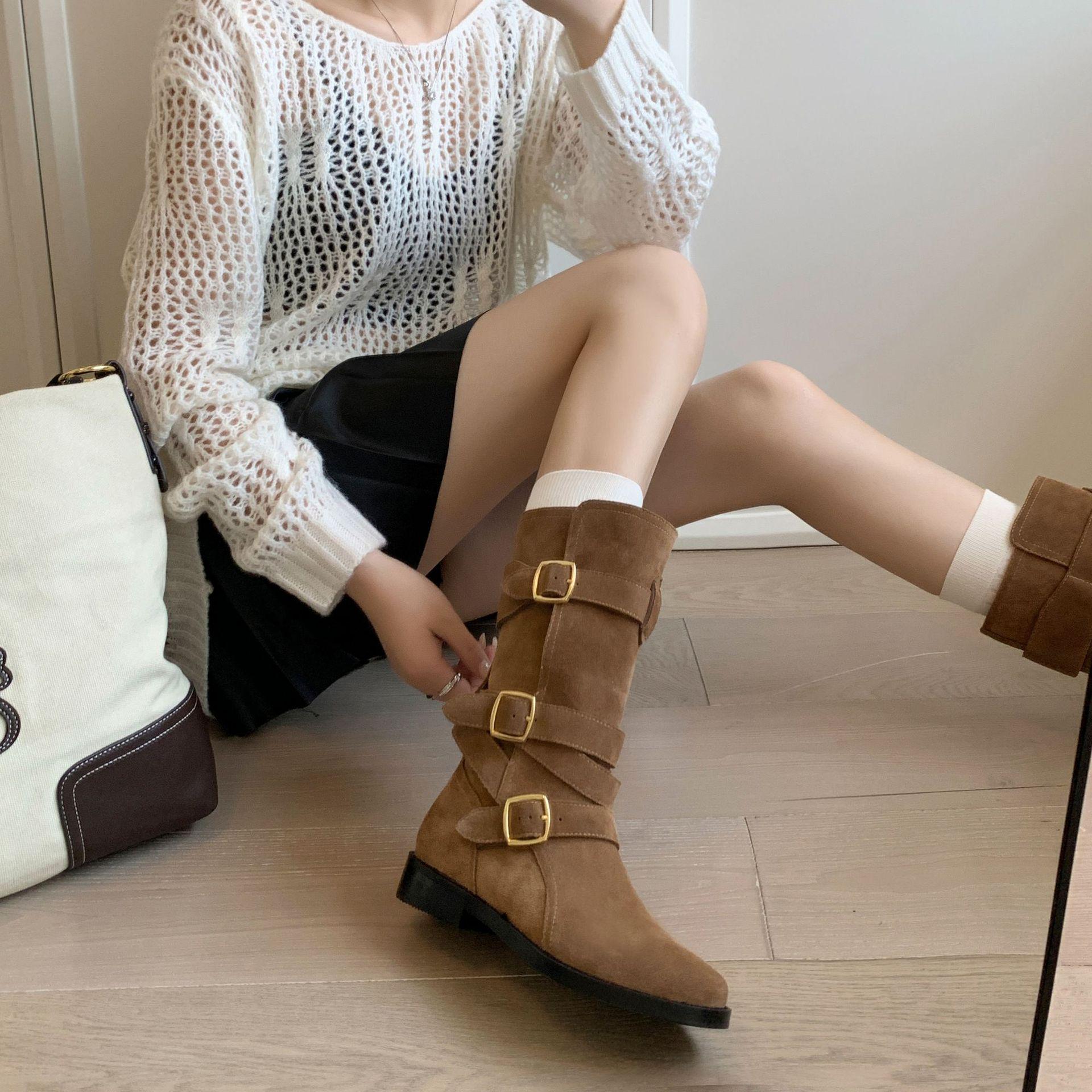 2024 Autumn French Retro Cowboy Boots: Low Heel, Round Toe, Buckle Design—Stylish with Skirts 36 хакі
2024 Autumn French Retro Cowboy Boots: Low Heel, Round Toe, Buckle Design—Stylish with Skirts 36 хакі