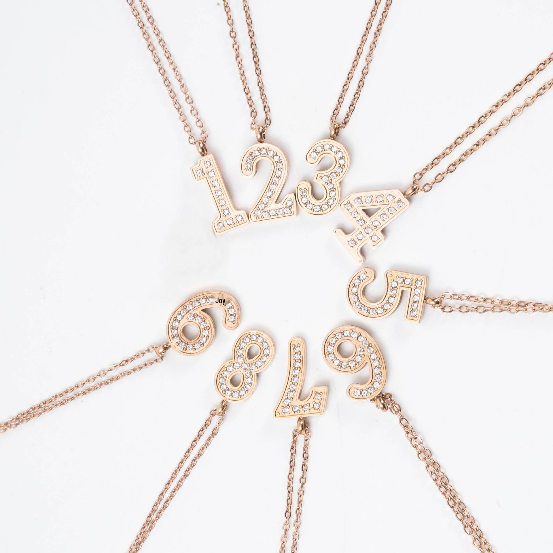 Arabic Numeral Pendant Necklace, Stainless Steel with Zircon, Fashionable Minimalist Design.
Arabic Numeral Pendant Necklace, Stainless Steel with Zircon, Fashionable Minimalist Design.