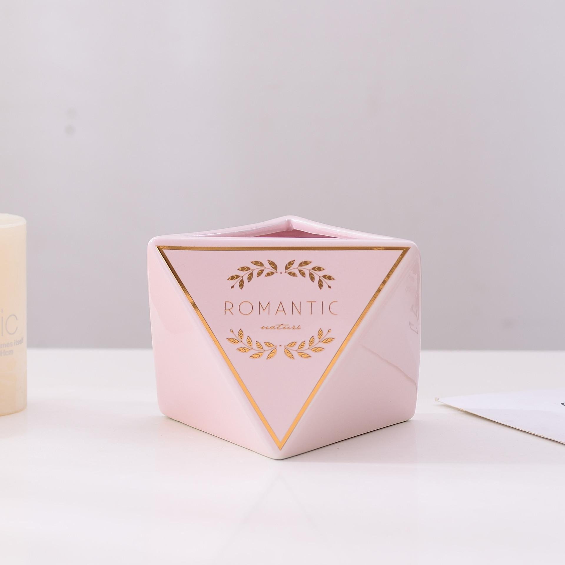 Ваза Керамическая ваза Европейская классическая ваза Домашняя гостиница Цветочная композиция Модный орнамент Ваза B-S