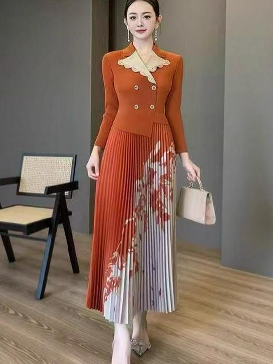 Elegant Beaded Plus Size Pleated Dress with Suit Collar One Size (40-100kg)
Elegant Beaded Plus Size Pleated Dress with Suit Collar One Size (40-100kg)