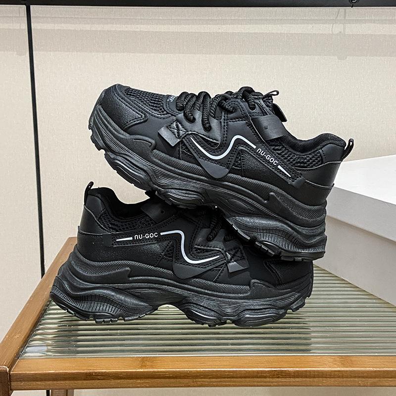 New dad shoes girls spring student sports running shoes casual shoes thick soles increase 40 чёрный
New dad shoes girls spring student sports running shoes casual shoes thick soles increase 40 чёрный