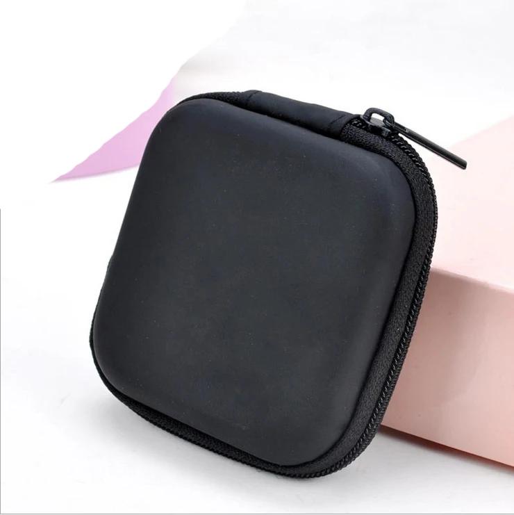 Square Mini Coin Bags Travel Earphone Card USB Cable Phone Data Line Storage Bags Luggage Packing Organizer Accessories Key Box чёрный
Square Mini Coin Bags Travel Earphone Card USB Cable Phone Data Line Storage Bags Luggage Packing Organizer Accessories Key Box чёрный