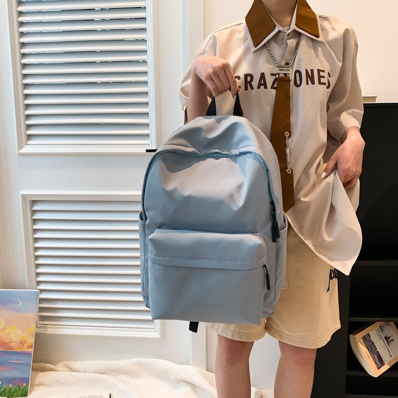 Large capacity casual backpack new solid color schoolbag simple storage backpack синій
Large capacity casual backpack new solid color schoolbag simple storage backpack синій
