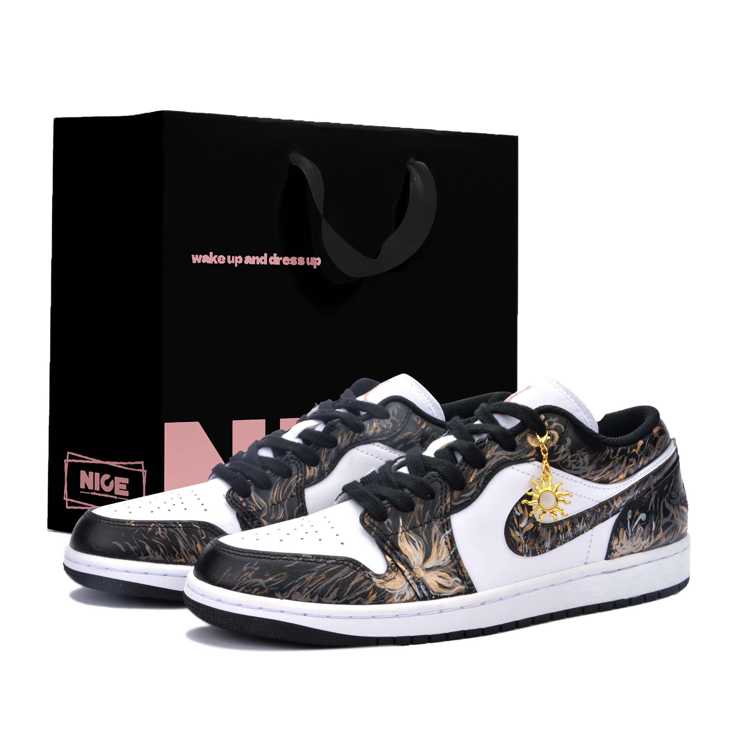 Jordan Air Jordan 1 Cushioning Abrasion Resistant Cushioning, Wear Resistant Low top Vintage Basketball Shoes Unisex 553558-165(Team1326-XBOX) 36.5
Jordan Air Jordan 1 Cushioning Abrasion Resistant Cushioning, Wear Resistant Low top Vintage Basketball Shoes Unisex 553558-165(Team1326-XBOX) 36.5