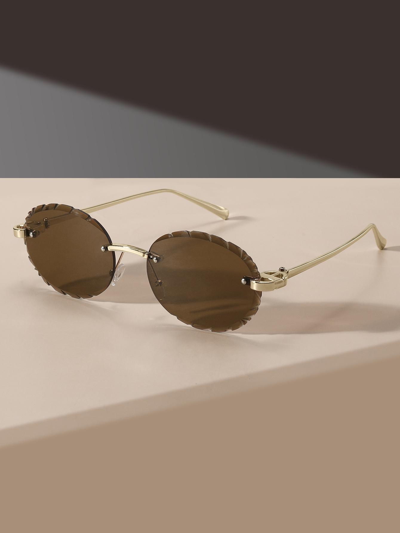 1PCS Fashionable Frameless Oval Sunglasses with Thin Legs Versatile High-End Sun Protection for Casual Outdoor Vacation
1PCS Fashionable Frameless Oval Sunglasses with Thin Legs Versatile High-End Sun Protection for Casual Outdoor Vacation