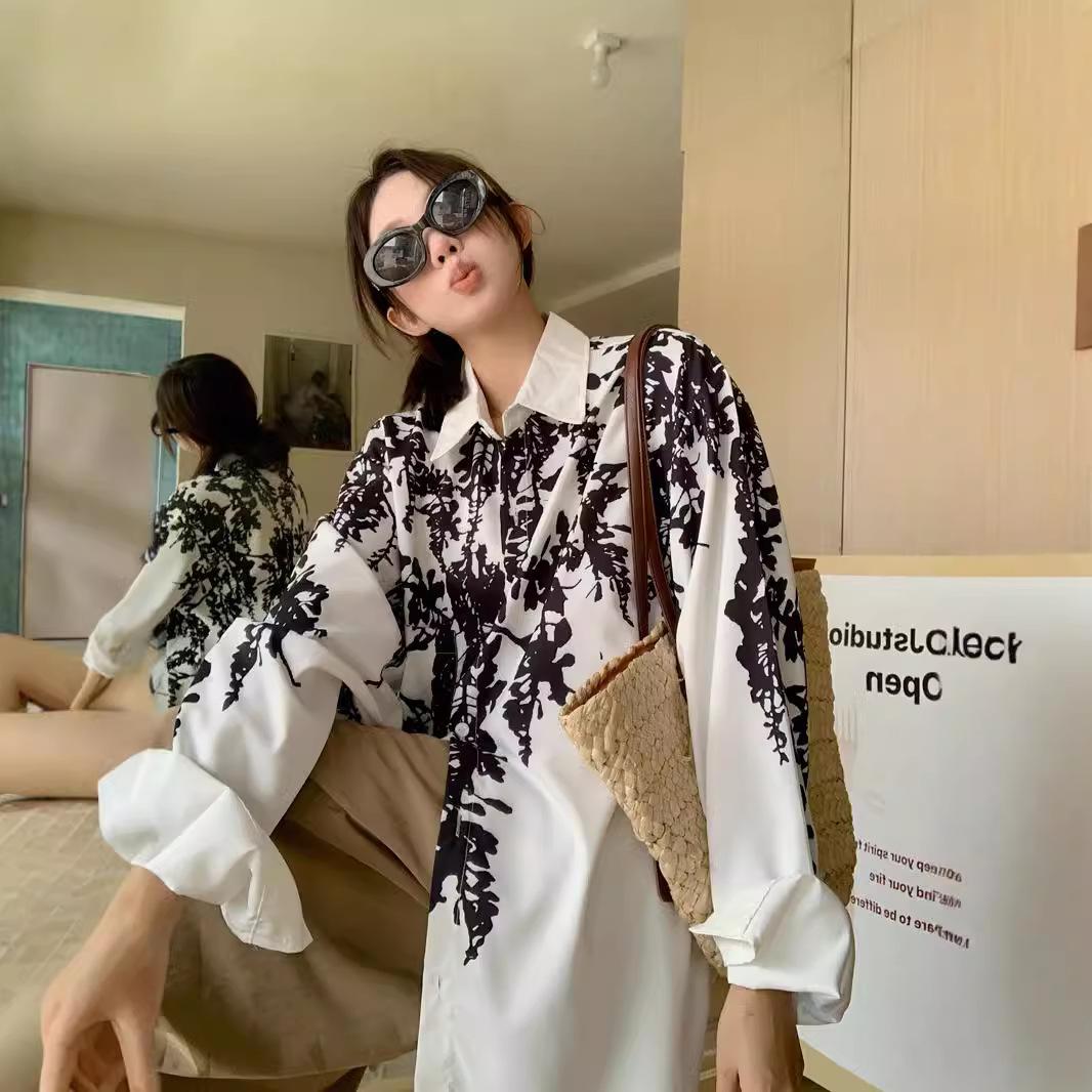 Autumn Retro Loose Lazy Shirt for Women Ink Printing Long Sleeves New Niche Temperament Design Chic Top 2XL
Autumn Retro Loose Lazy Shirt for Women Ink Printing Long Sleeves New Niche Temperament Design Chic Top 2XL