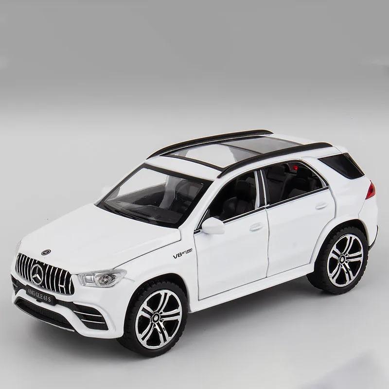 1:32 Scale GLE63S GLS580 Car Model Toy Metal Die-cast Pull Back Doors Opened Sound Light SUV Models for Boys Ornaments Gifts
1:32 Scale GLE63S GLS580 Car Model Toy Metal Die-cast Pull Back Doors Opened Sound Light SUV Models for Boys Ornaments Gifts