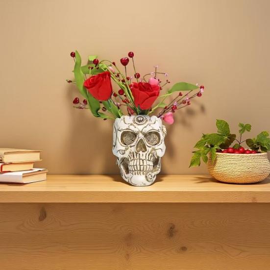 Skull Flower Pot Hand-Painted Resin Gothic Planter Decorative Flower Pot Candy Bowl for Home Office Halloween Decor
Skull Flower Pot Hand-Painted Resin Gothic Planter Decorative Flower Pot Candy Bowl for Home Office Halloween Decor