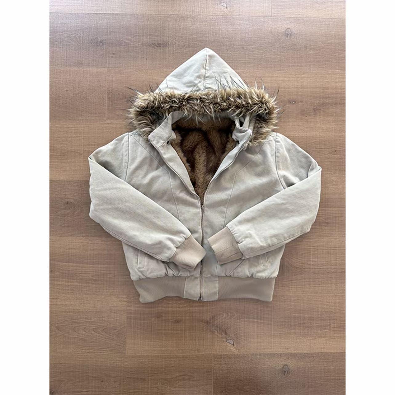 Men s Winter Hooded Jacket - Black Silver Fox Fur Collar, Warm Cotton, Versatile Casual Style Extra Large серый
Men s Winter Hooded Jacket - Black Silver Fox Fur Collar, Warm Cotton, Versatile Casual Style Extra Large серый