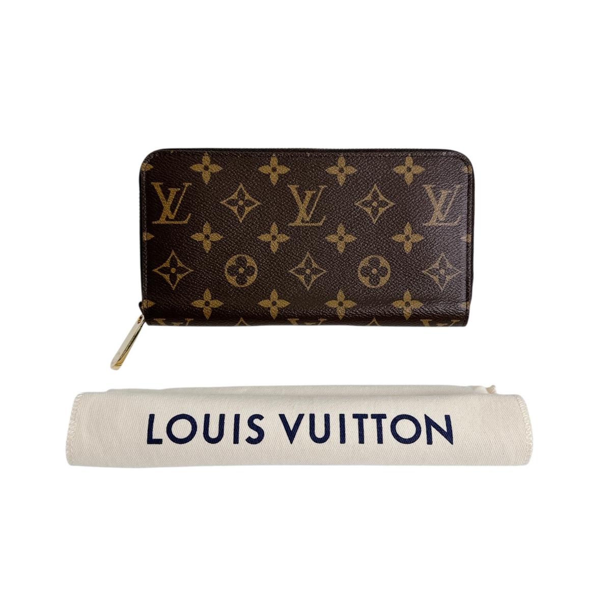 LOUIS VUITTON Monogram Zippy wallet Long Wallet purse Monogram Rose M41894 Used
LOUIS VUITTON Monogram Zippy wallet Long Wallet purse Monogram Rose M41894 Used
