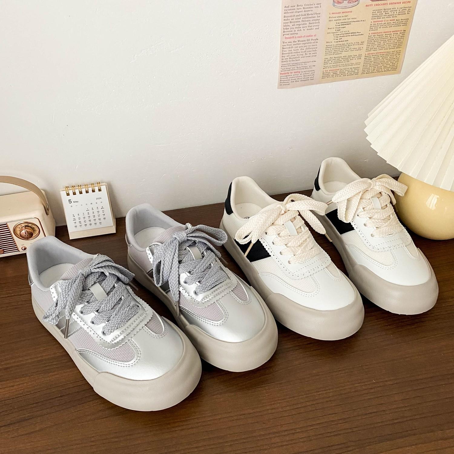thick-soled women s autumn breathable mesh round head board shoes niche white shoes women 40
thick-soled women s autumn breathable mesh round head board shoes niche white shoes women 40
