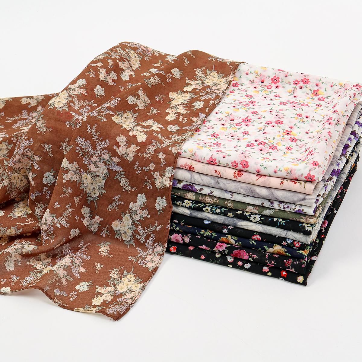 145*145CM Printed Floral Square Scarf Chiffon Hijabs Scarves For Women Muslim Shawls Headscarf Wraps Foulard Headband Bufandas
145*145CM Printed Floral Square Scarf Chiffon Hijabs Scarves For Women Muslim Shawls Headscarf Wraps Foulard Headband Bufandas