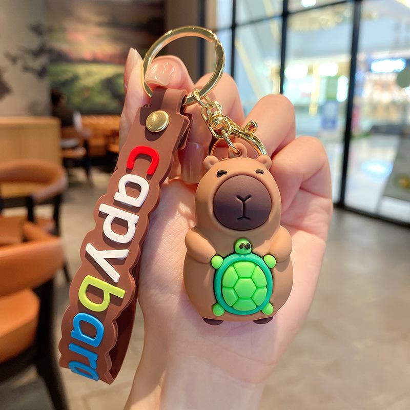 Милий брелок Капібара-кун: Мультяшний брелок-підвіска для автомобіля чи сумки, ідеальний маленький подарунок. Individually Packaged
Милий брелок Капібара-кун: Мультяшний брелок-підвіска для автомобіля чи сумки, ідеальний маленький подарунок. Individually Packaged