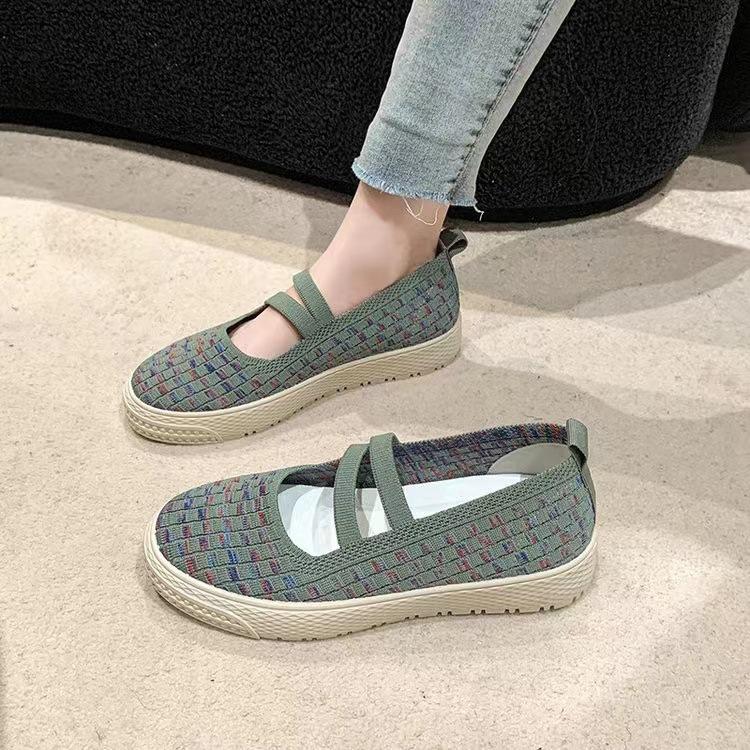 Women s single shoes 2025 spring and autumn new fashion one-pedal loafers soft-soled comfortable fisherman shoes casual beanie shoes 41 зелений
Women s single shoes 2025 spring and autumn new fashion one-pedal loafers soft-soled comfortable fisherman shoes casual beanie shoes 41 зелений