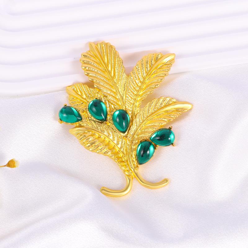 Брошь в виде цветка из кристалла для женского пальто, куртки, аксессуаров, булавки, украшения для костюма в виде листа
Брошь в виде цветка из кристалла для женского пальто, куртки, аксессуаров, булавки, украшения для костюма в виде листа