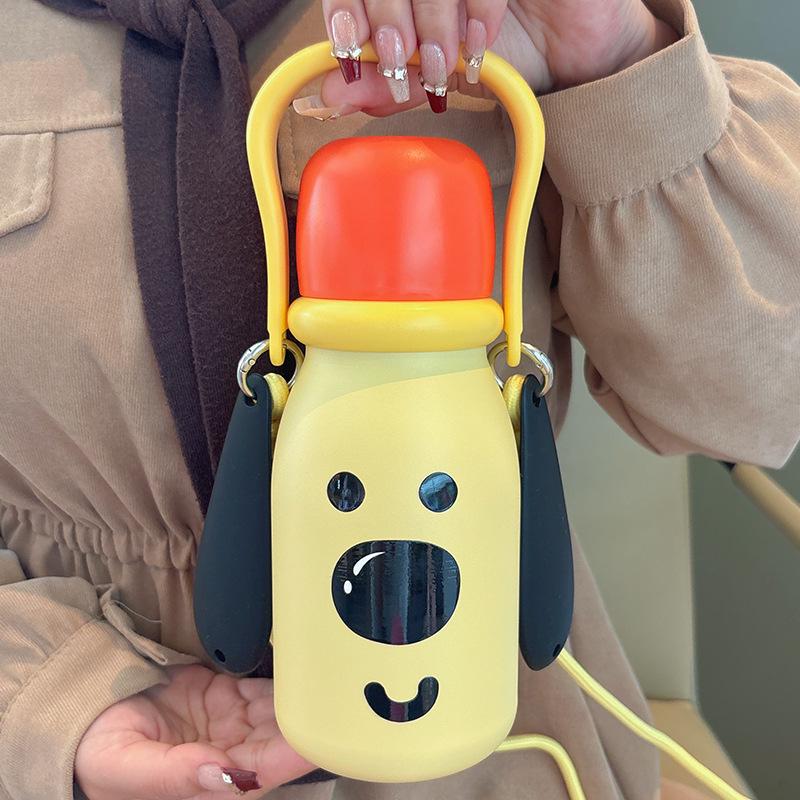 2026 New Crossbody Straw Water Bottle for Kids and Women - Versatile Three-Way Lid, Perfect for Students 680ML
2026 New Crossbody Straw Water Bottle for Kids and Women - Versatile Three-Way Lid, Perfect for Students 680ML
