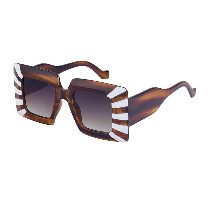 JYL TS Women s Oversized Striped Square - Trendy Fashion Sun Eyewear GL-LH056 c-1711 королева синього кольору
JYL TS Women s Oversized Striped Square - Trendy Fashion Sun Eyewear GL-LH056 c-1711 королева синього кольору