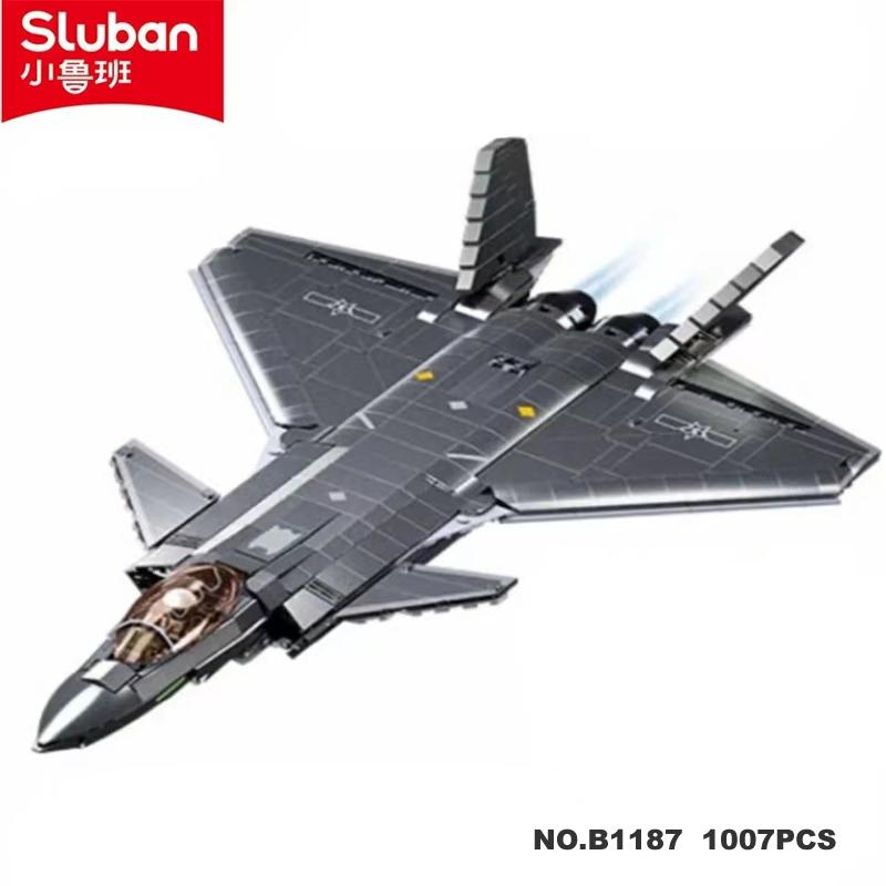SLUBAN1007PCS Military Modern Plane J-20 Stealth Fighter Building Blocks World War2 Air Force Aircraft Bricks Model Kit Boy Toys 50CM LONG
SLUBAN1007PCS Military Modern Plane J-20 Stealth Fighter Building Blocks World War2 Air Force Aircraft Bricks Model Kit Boy Toys 50CM LONG