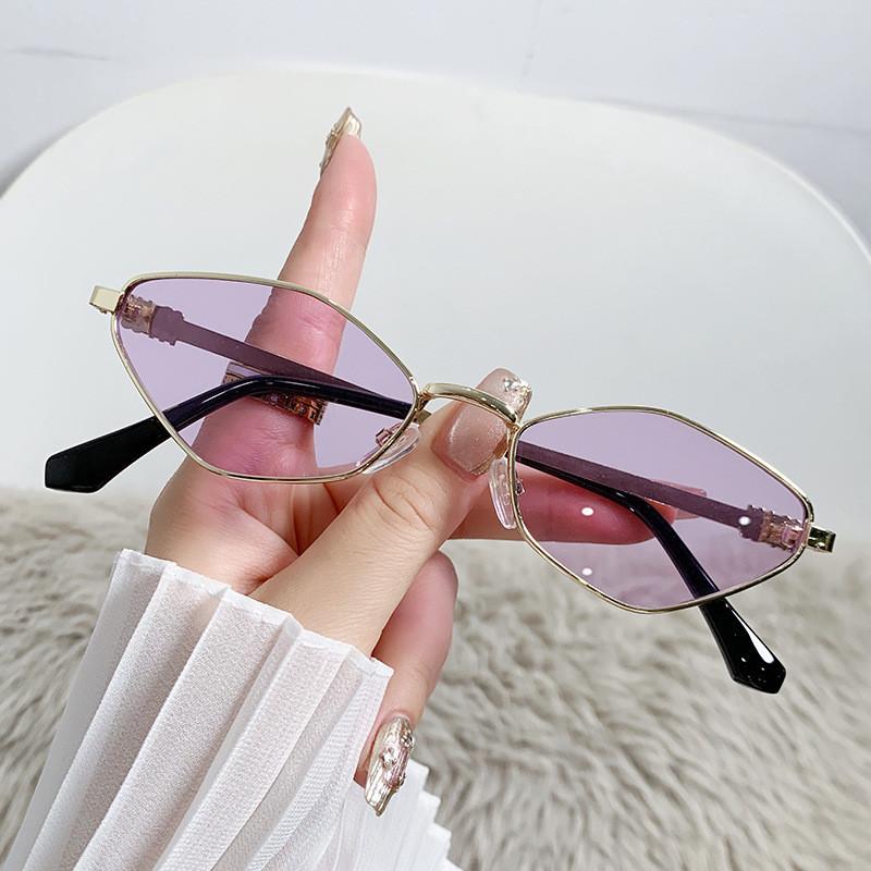 Modern Geometric Metal Sunglasses For Women With Uv400 Protection For Travel And Parties GoldFramePurpleSlices
Modern Geometric Metal Sunglasses For Women With Uv400 Protection For Travel And Parties GoldFramePurpleSlices