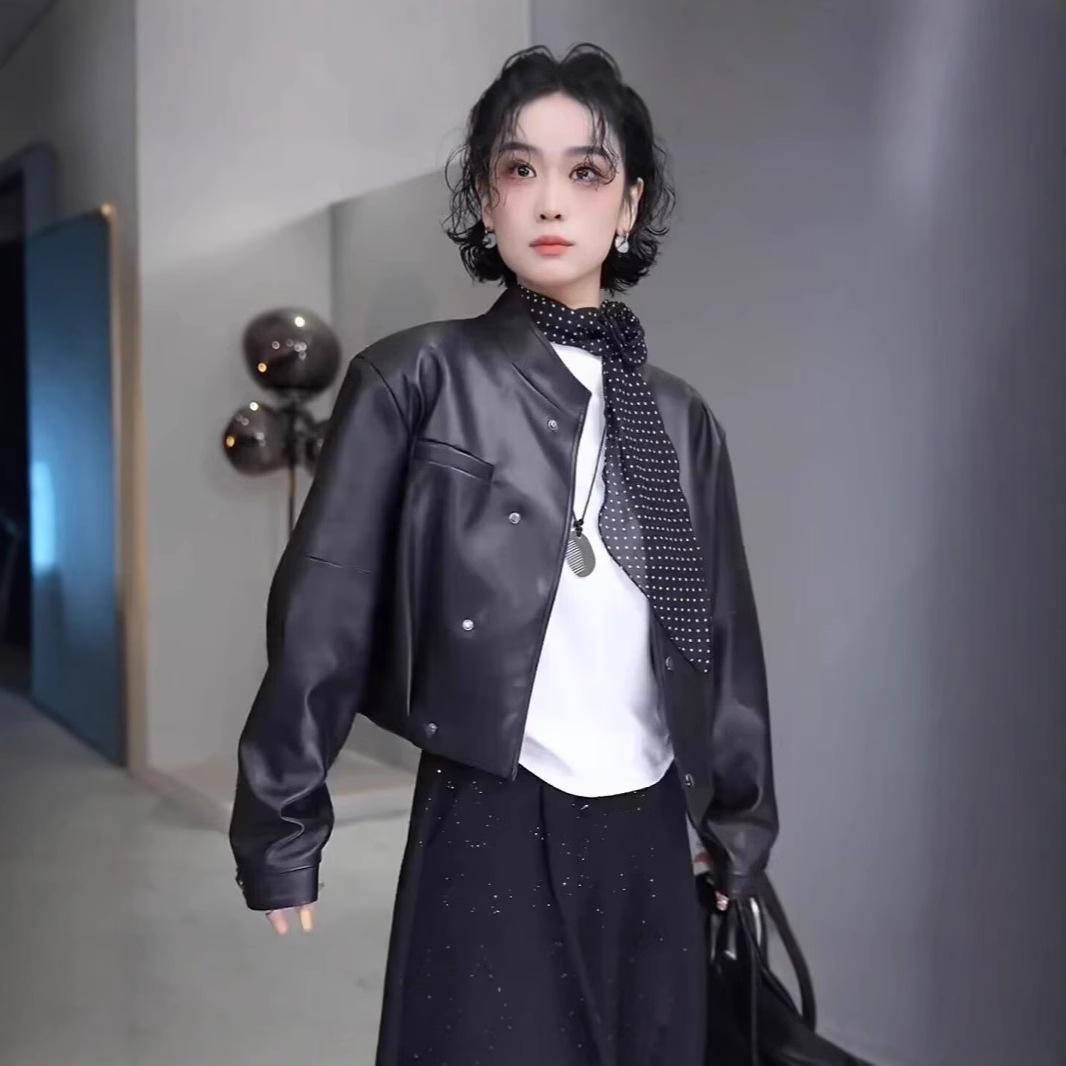 Women s Retro American Leather Baseball Jacket - Spring 2025 Versatile Casual Fashion Short Jacket M
Women s Retro American Leather Baseball Jacket - Spring 2025 Versatile Casual Fashion Short Jacket M