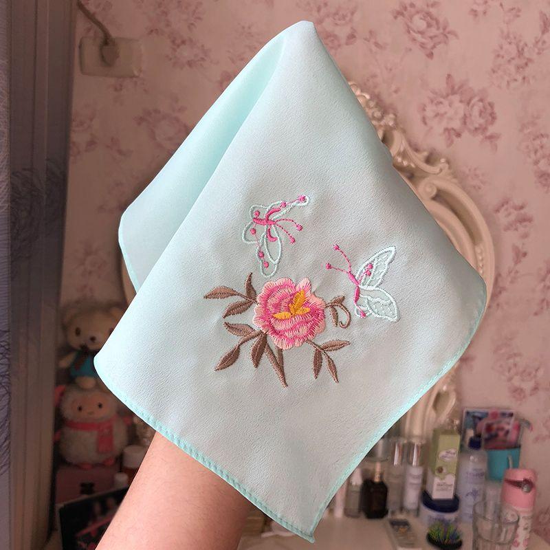 Сучжоу и Ханчжоу Туристический Сувенир Девушка Тест Производительности Шелк Light green Peony Butterfly
Сучжоу и Ханчжоу Туристический Сувенир Девушка Тест Производительности Шелк Light green Peony Butterfly