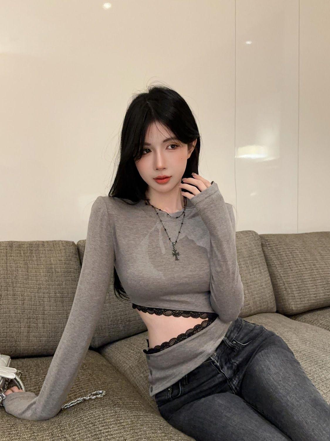 Кружевной Топ Пэчворк Кроп с Длинным Рукавом - Сексуальный Дизайн, Открывающий Живот Large серый
Кружевной Топ Пэчворк Кроп с Длинным Рукавом - Сексуальный Дизайн, Открывающий Живот Large серый