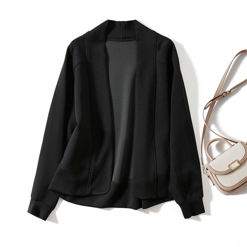 North American Design Minimalist Cloak! Women s Air Cotton Depth V-neck Batwing Sleeve Pure Color Slimming Coat Loose Fall and Winter Black L
North American Design Minimalist Cloak! Women s Air Cotton Depth V-neck Batwing Sleeve Pure Color Slimming Coat Loose Fall and Winter Black L