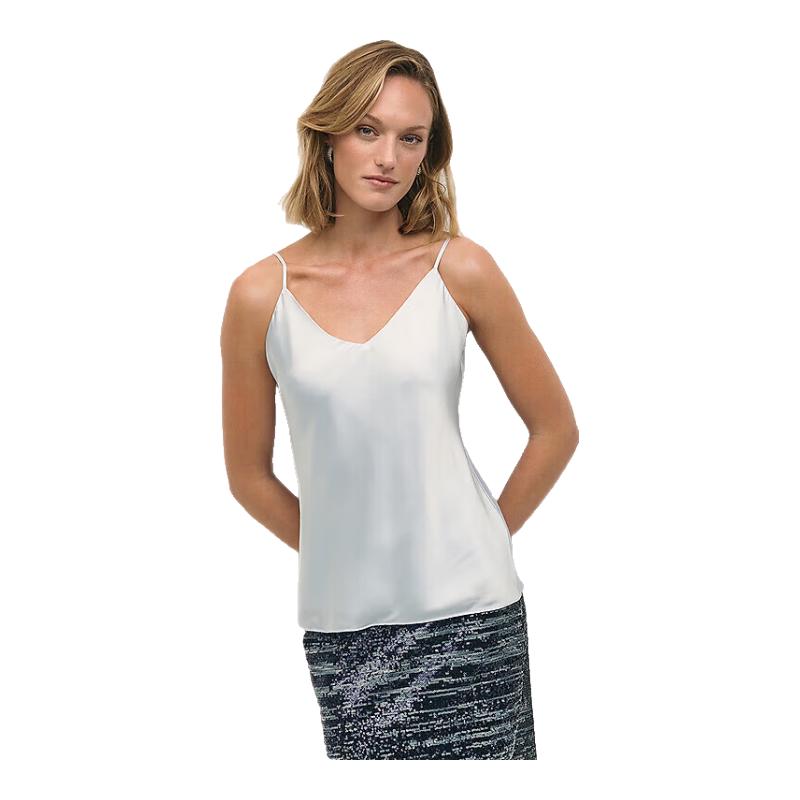 Brooks Brothers Women s Mulberry Silk V-neck Camisole S
Brooks Brothers Women s Mulberry Silk V-neck Camisole S