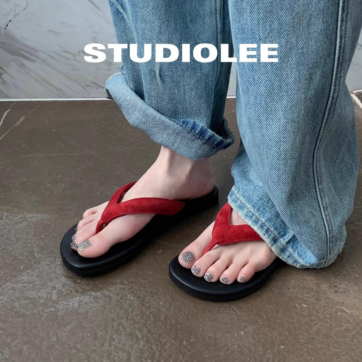 Cowhide version~ Minimalist toe beach vacation fashionable contrasting color versatile flip-flops women s wear 35
Cowhide version~ Minimalist toe beach vacation fashionable contrasting color versatile flip-flops women s wear 35