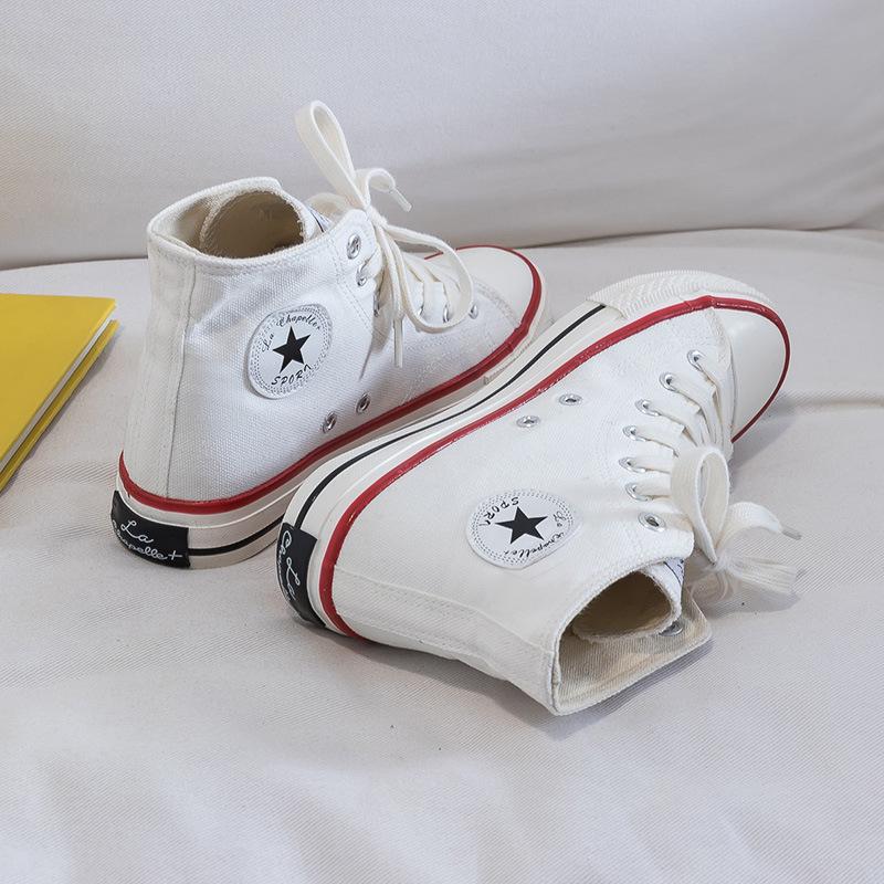 Три пары вулканизированных парусиновых туфель женские 2021 весна и осень новые высокие классические повседневные универсальные модные кеды прилив 40
Три пары вулканизированных парусиновых туфель женские 2021 весна и осень новые высокие классические повседневные универсальные модные кеды прилив 40