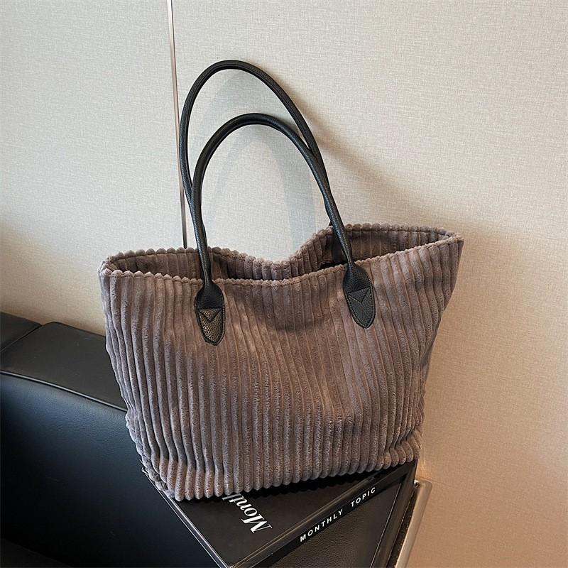 Niche Corduroy Bag Women s Large-capacity Casual Flannel Hand Tote Fashionable Commuting Shoulder сірий
Niche Corduroy Bag Women s Large-capacity Casual Flannel Hand Tote Fashionable Commuting Shoulder сірий