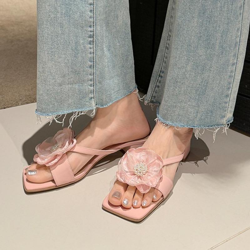 Fashion Flower Women Slippers High Heels Sandals Square Toe Shoes Elegant Summer 2025 Dress Pumps Trend Open Toe Shoes Casual Slides 35 розовый
Fashion Flower Women Slippers High Heels Sandals Square Toe Shoes Elegant Summer 2025 Dress Pumps Trend Open Toe Shoes Casual Slides 35 розовый