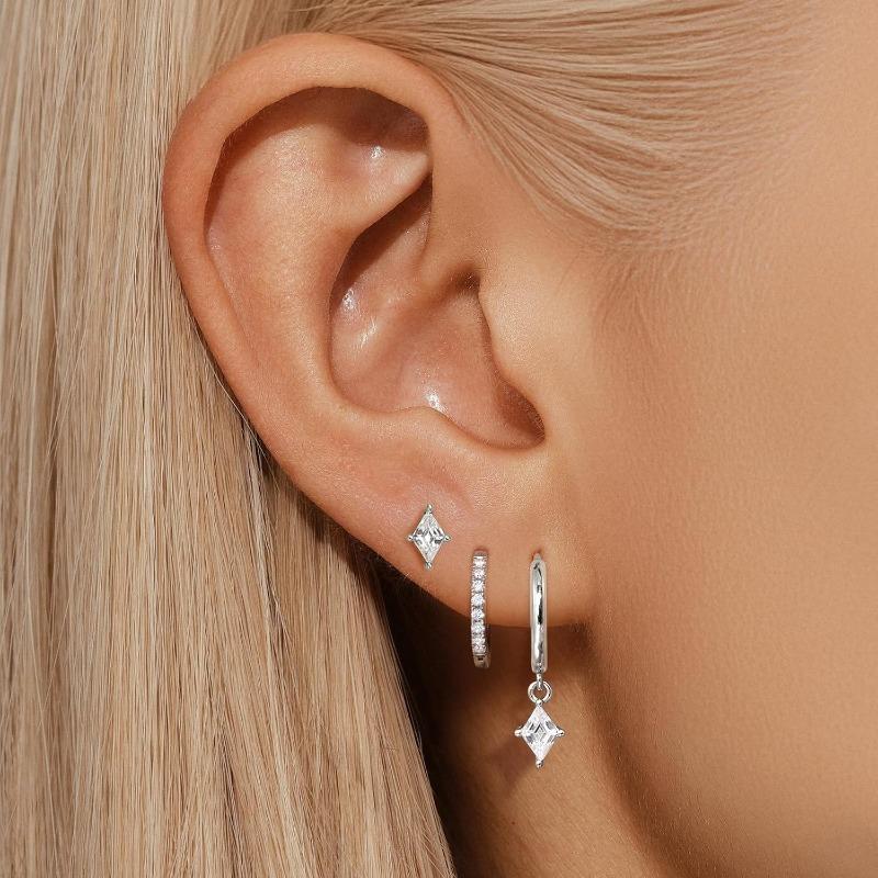 3 Pieces/set of Exquisite Sparkling Inlaid Zircon Pendant Earrings, Women s Fashionable and Trendy Party Zircon Gifts
3 Pieces/set of Exquisite Sparkling Inlaid Zircon Pendant Earrings, Women s Fashionable and Trendy Party Zircon Gifts