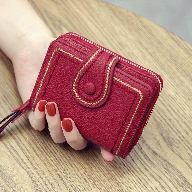 Women s Wallet PU Leather Short Zipper Credit Bank Business Card Holder Buckle Sanded Portable Anti-theft Brush Mini Coin Purse
Women s Wallet PU Leather Short Zipper Credit Bank Business Card Holder Buckle Sanded Portable Anti-theft Brush Mini Coin Purse