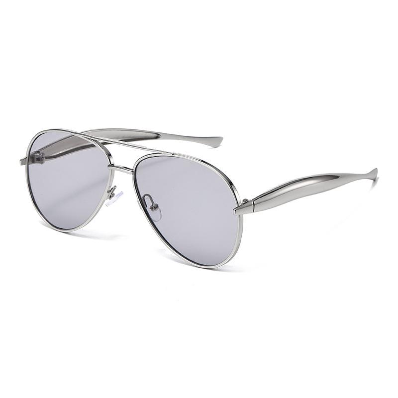 Oversized Metal Pilot Women Sunglasses Classic Big Aviation Sun Glasses For Ladies Fashion Driving Travelling Shades UV400 серебряный серый
Oversized Metal Pilot Women Sunglasses Classic Big Aviation Sun Glasses For Ladies Fashion Driving Travelling Shades UV400 серебряный серый