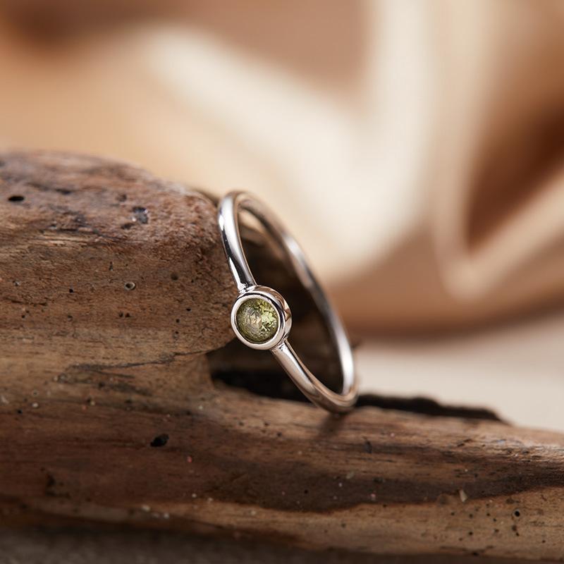 S925 Sterling Silver Natural Color Treasure December Birthstone Ring Premium Sense Index Finger Little Finger Couple Ring No. 9
S925 Sterling Silver Natural Color Treasure December Birthstone Ring Premium Sense Index Finger Little Finger Couple Ring No. 9