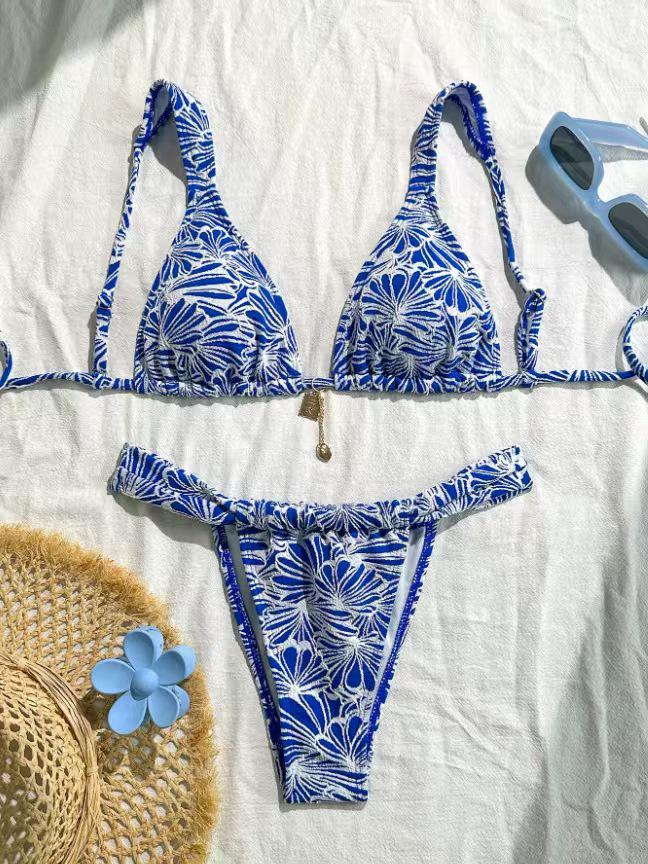 2025 New Special Fabric Petal Print String Bikini - European & American Sexy Design Large синій
2025 New Special Fabric Petal Print String Bikini - European & American Sexy Design Large синій
