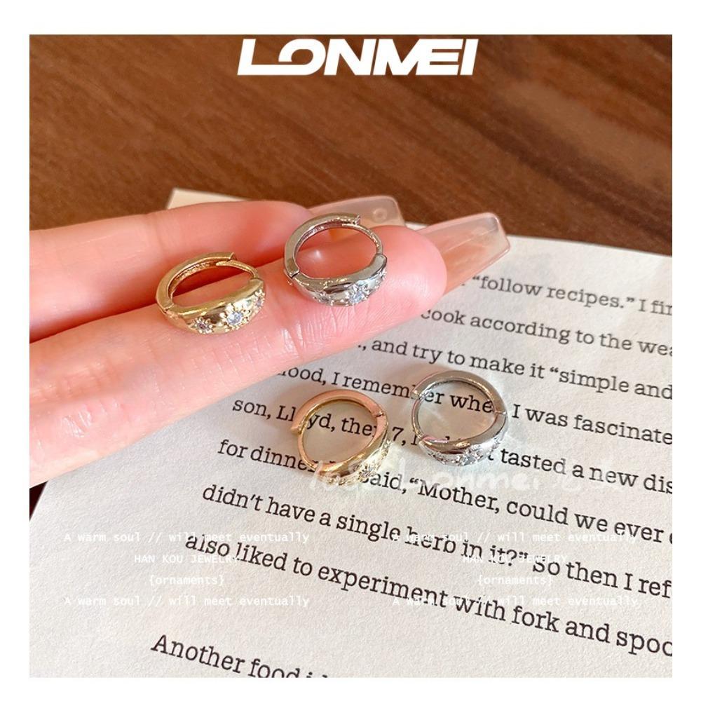 Trendy Light Luxury Women s Stud Earrings: Round & Star Design, Versatile European-American Style. Circle Star Design
Trendy Light Luxury Women s Stud Earrings: Round & Star Design, Versatile European-American Style. Circle Star Design