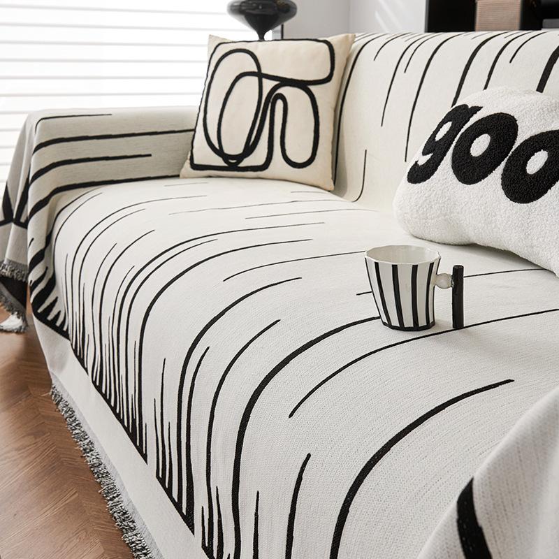 Chenille Sofa Cover Four Seasons Anti-Scratch Dustproof One Piece All-InJUEusive Soft Cushion Protector 180*130cm
Chenille Sofa Cover Four Seasons Anti-Scratch Dustproof One Piece All-InJUEusive Soft Cushion Protector 180*130cm