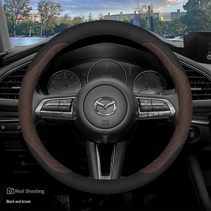 Чехол на руль Mazda 3/6 Axela - CX50, Ruiyi, CX4, CX5, Atenza, CX30 - Зимняя версия.
Чехол на руль Mazda 3/6 Axela - CX50, Ruiyi, CX4, CX5, Atenza, CX30 - Зимняя версия.