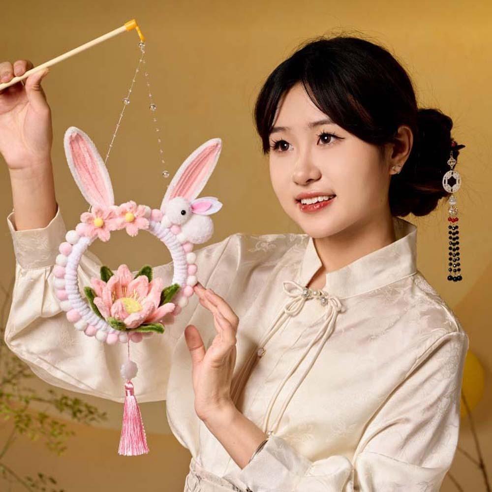 Intangible Cultural Mid-Autumn Rabbit Lantern Handheld Luminous Lantern Mid-Autumn Festival
Intangible Cultural Mid-Autumn Rabbit Lantern Handheld Luminous Lantern Mid-Autumn Festival