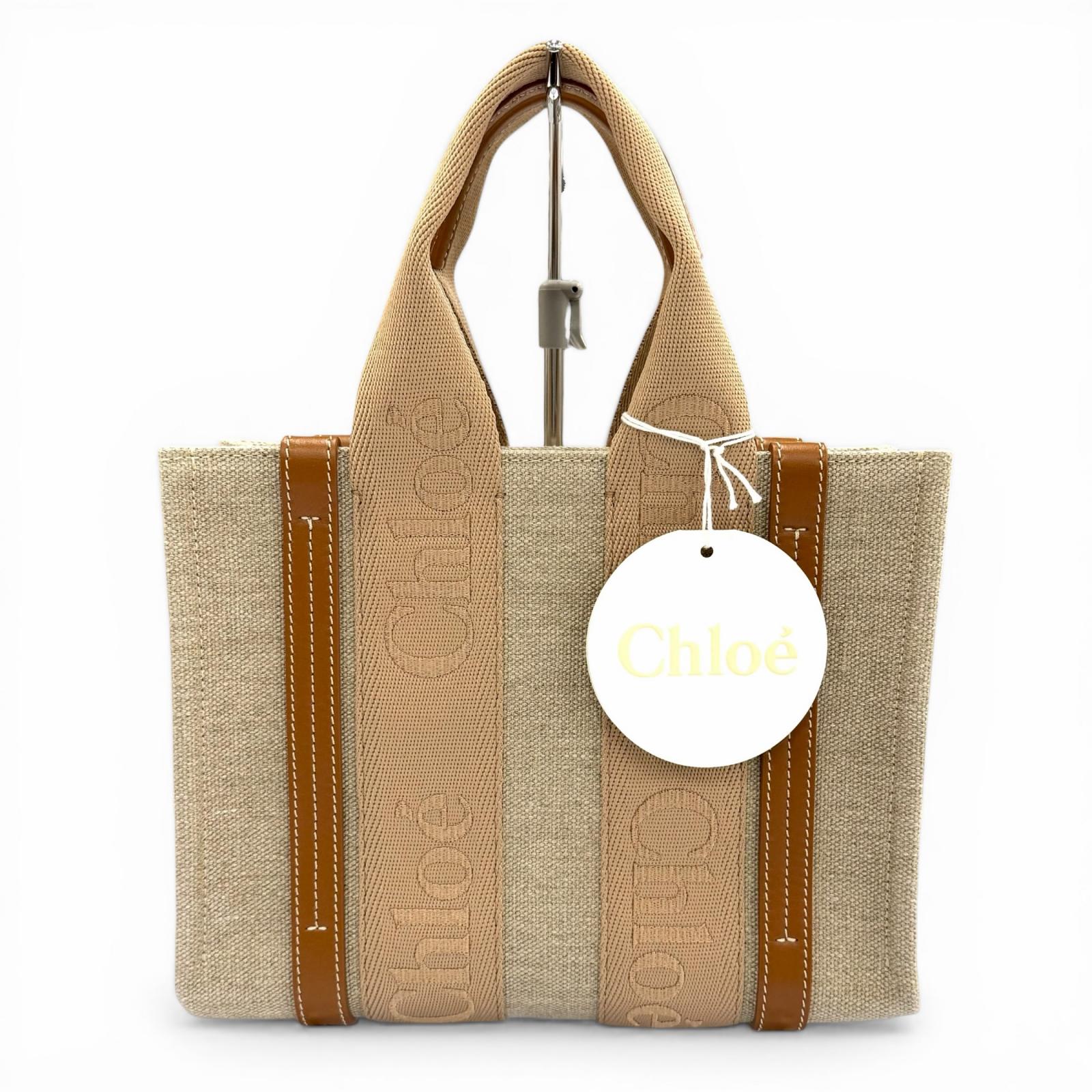 Excellent Chloe Handbag Woody Small Tote Bag Beige leather Women CHC23AS397L17 Used
Excellent Chloe Handbag Woody Small Tote Bag Beige leather Women CHC23AS397L17 Used