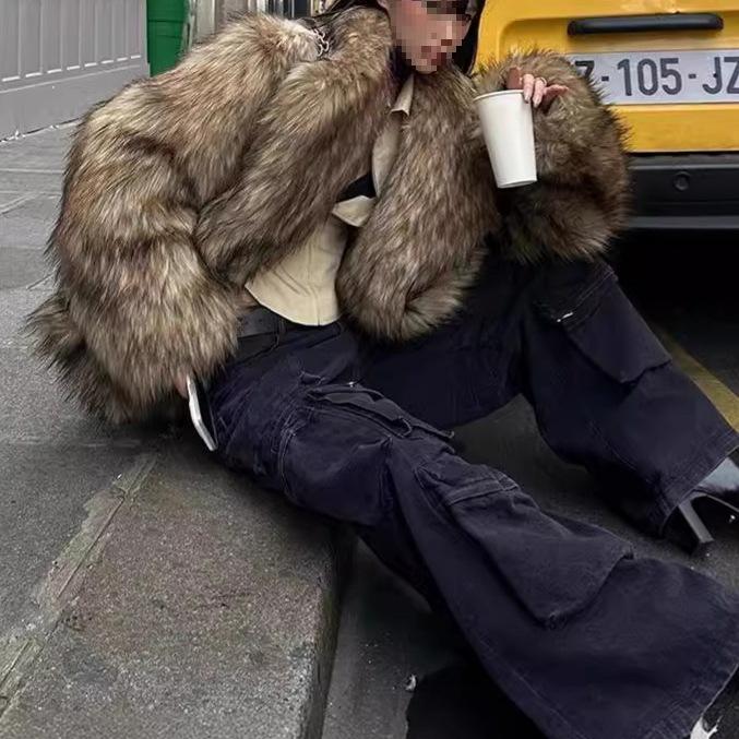 Women s Brown Raccoon Fur Lapel Coat - Warm, Fuzzy European & American Casual Style 3XL
Women s Brown Raccoon Fur Lapel Coat - Warm, Fuzzy European & American Casual Style 3XL