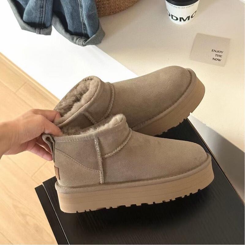 Women s Warm Anti-Slip Mini Snow Boots 35
Women s Warm Anti-Slip Mini Snow Boots 35