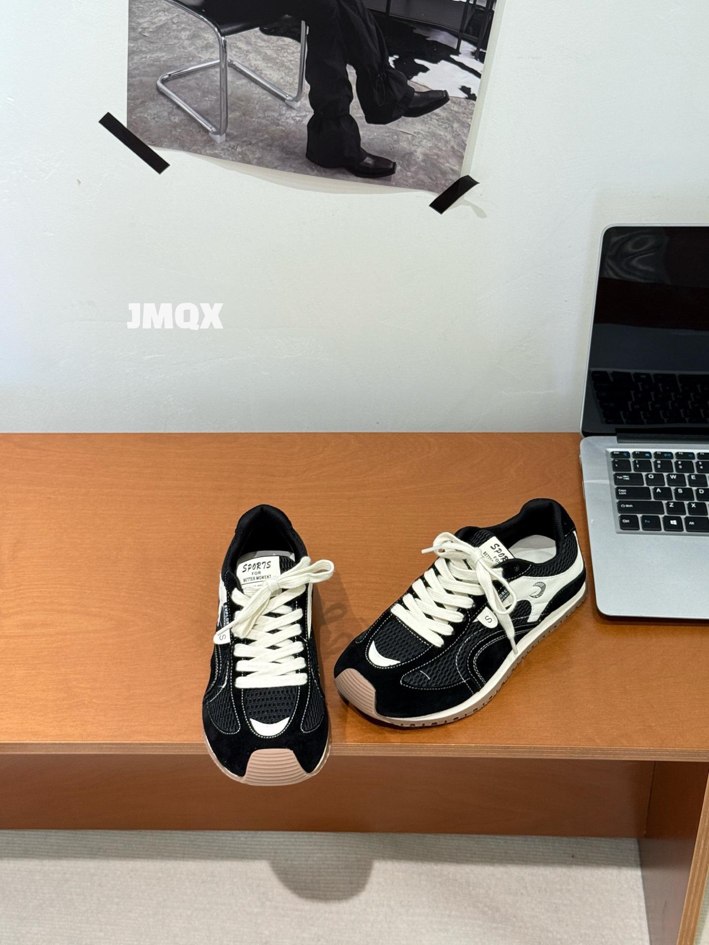 Leather women s shoes summer new fashion thick-soled versatile small height increase sports little white board shoes 35 чёрный
Leather women s shoes summer new fashion thick-soled versatile small height increase sports little white board shoes 35 чёрный