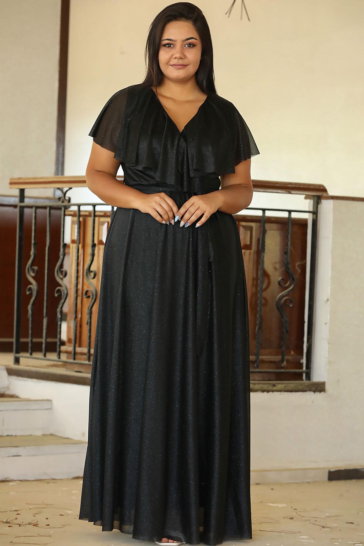 Длинное вечернее платье с двубортным вырезом больших размеров
Длинное вечернее платье с двубортным вырезом больших размеров